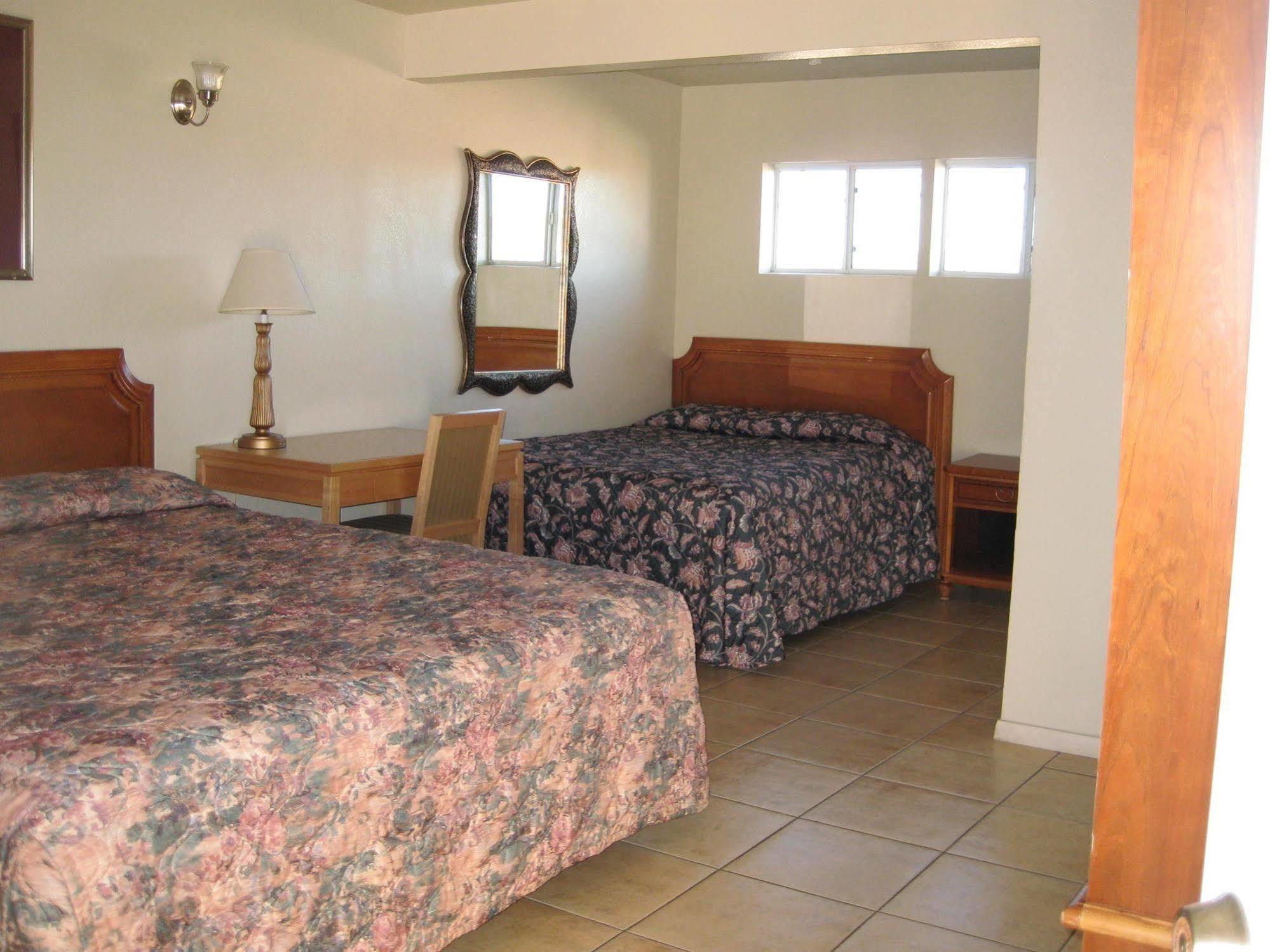Route 66 Barstow Hotel Екстер'єр фото